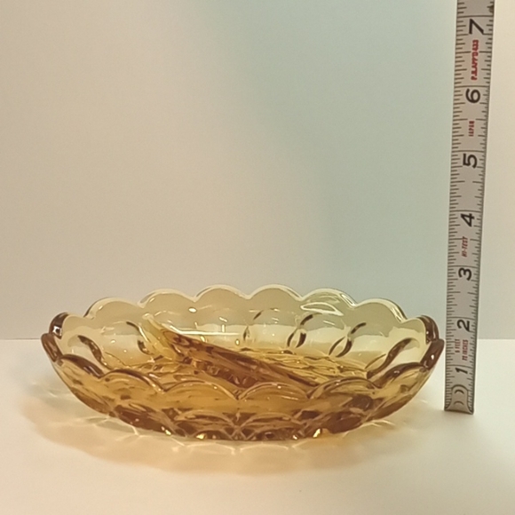 "new item" vintage Indiana Glass amber yellow starburst 2 section bowl. No flaws - Picture 7 of 7